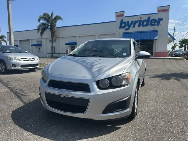2012 Chevrolet Sonic - 1G1JA5SH9C4144654 - Image #3
