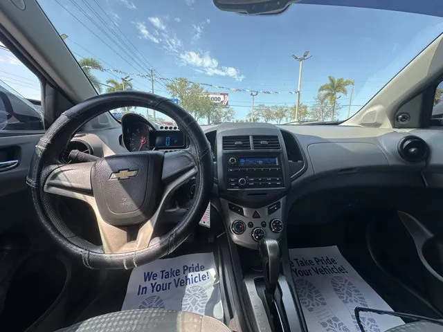 2012 Chevrolet Sonic - 1G1JA5SH9C4144654 - Image #4